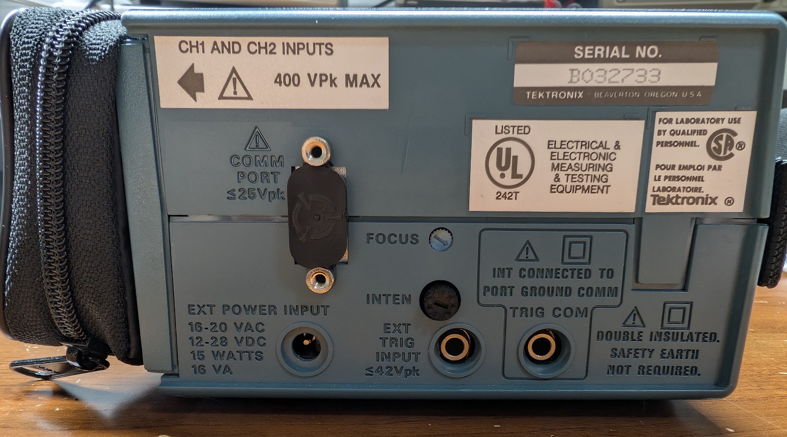Tektronix 222A Digital Storage Oscilloscope with Probes, Case and Power Supply