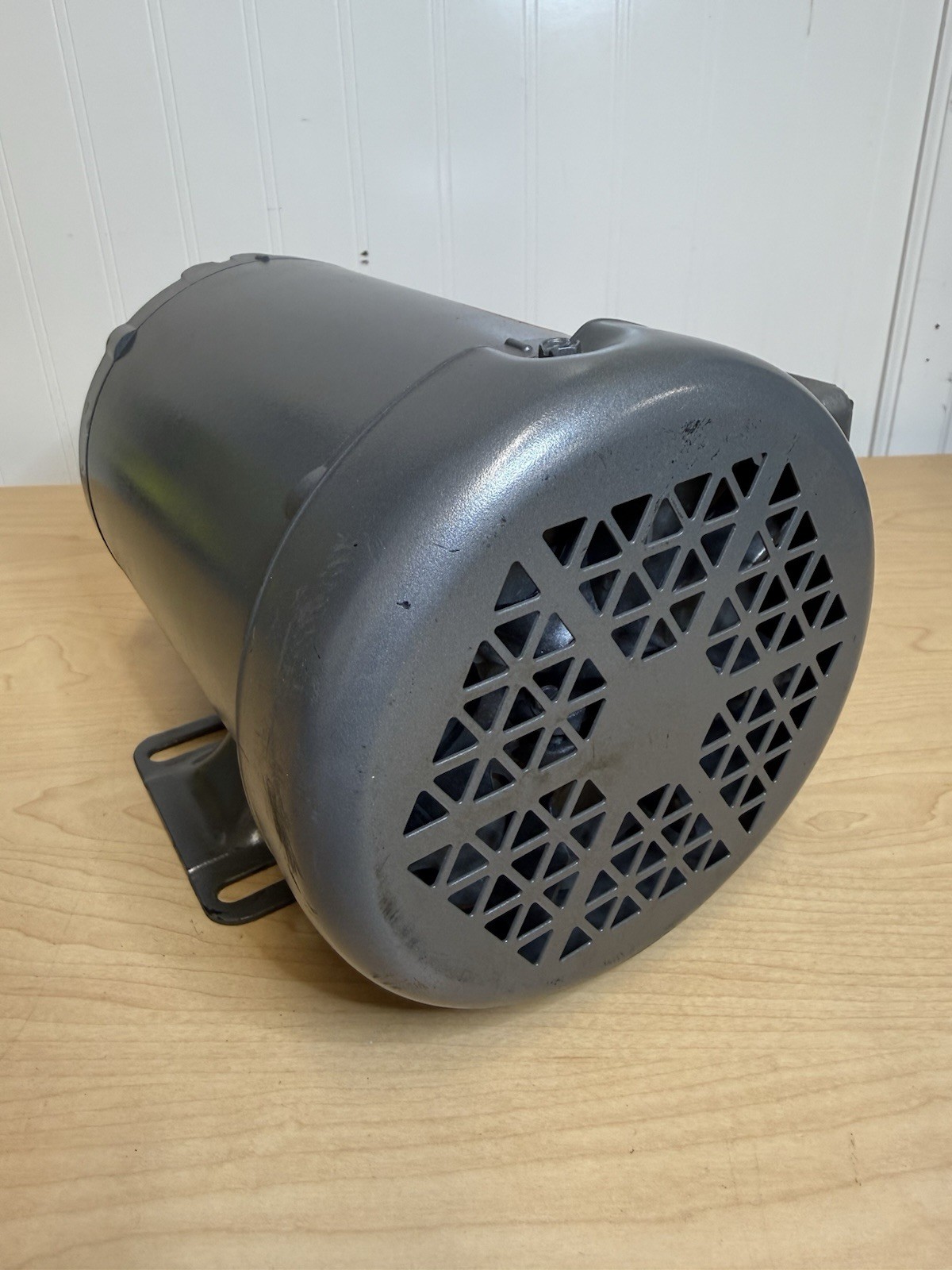 NEW! Baldor Reliance M3542 3/4 HP 1725 RPM 34A61-883 AC Electric Motor