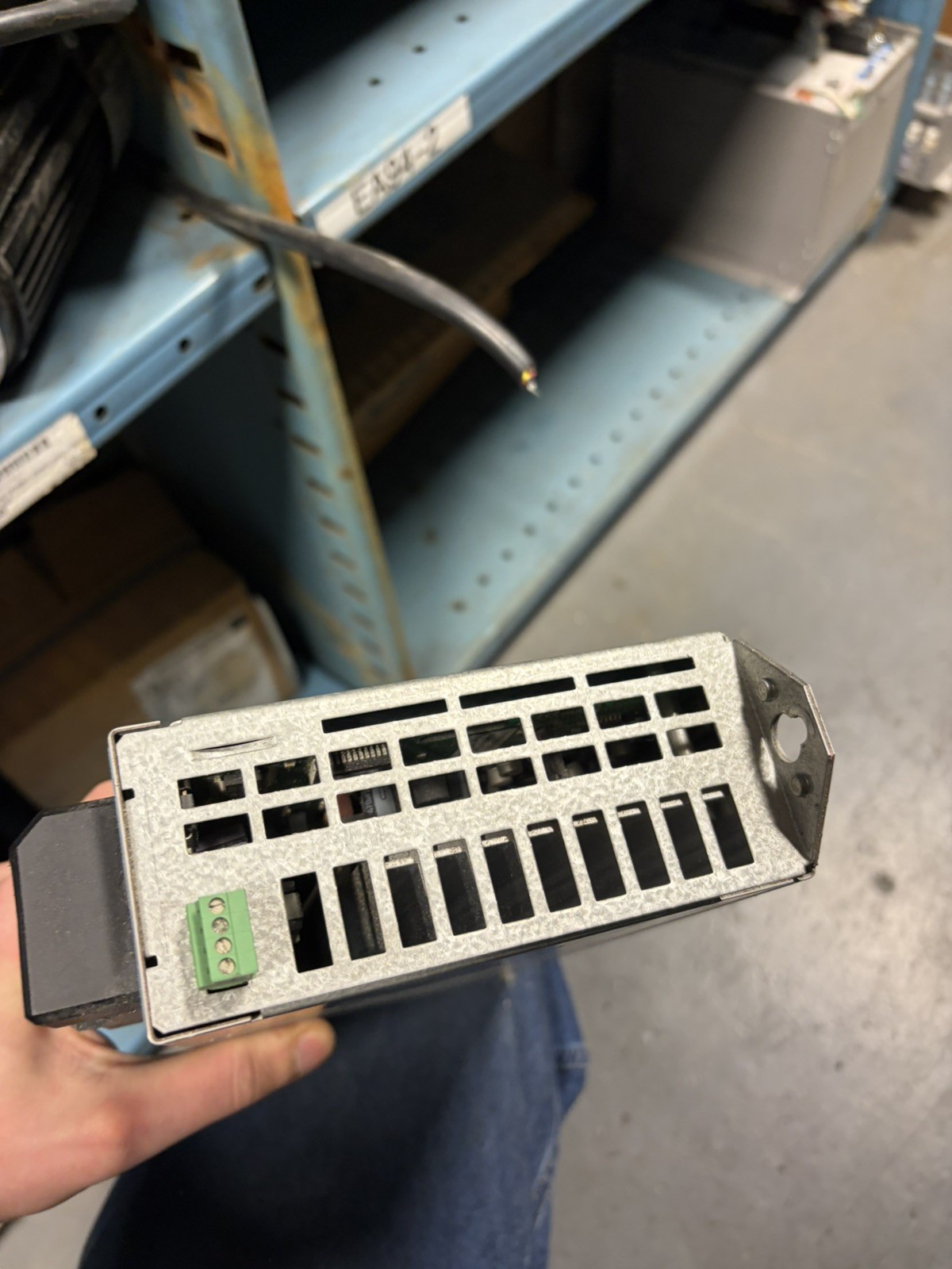 FAS FAS4028 Posidrive 3 Pole 400VAC Input 4.0A Output 1.5kW Motor USED