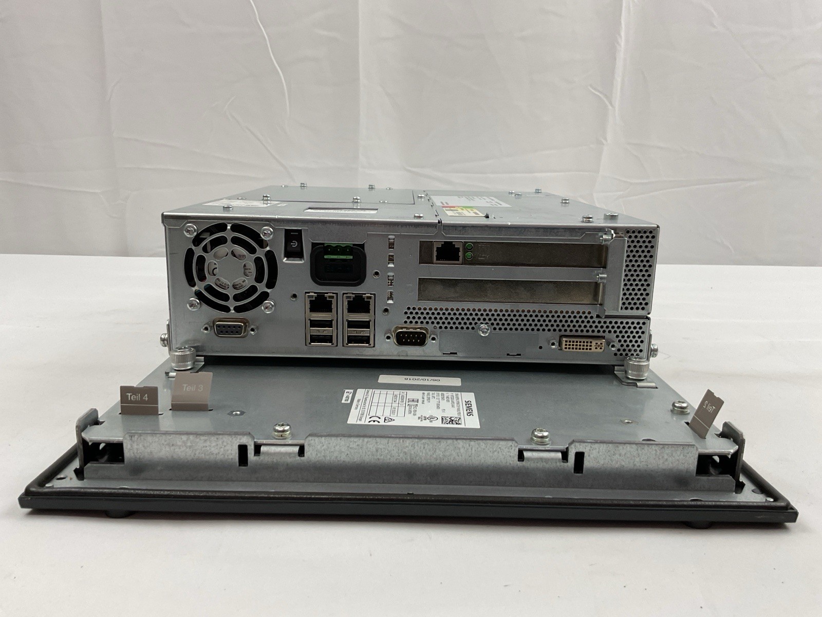 Siemens SINUMERIK PCU 50.5-C 6FC5210-0DF52-2AA0 1.8GHz 1GB CNC 840D Operator