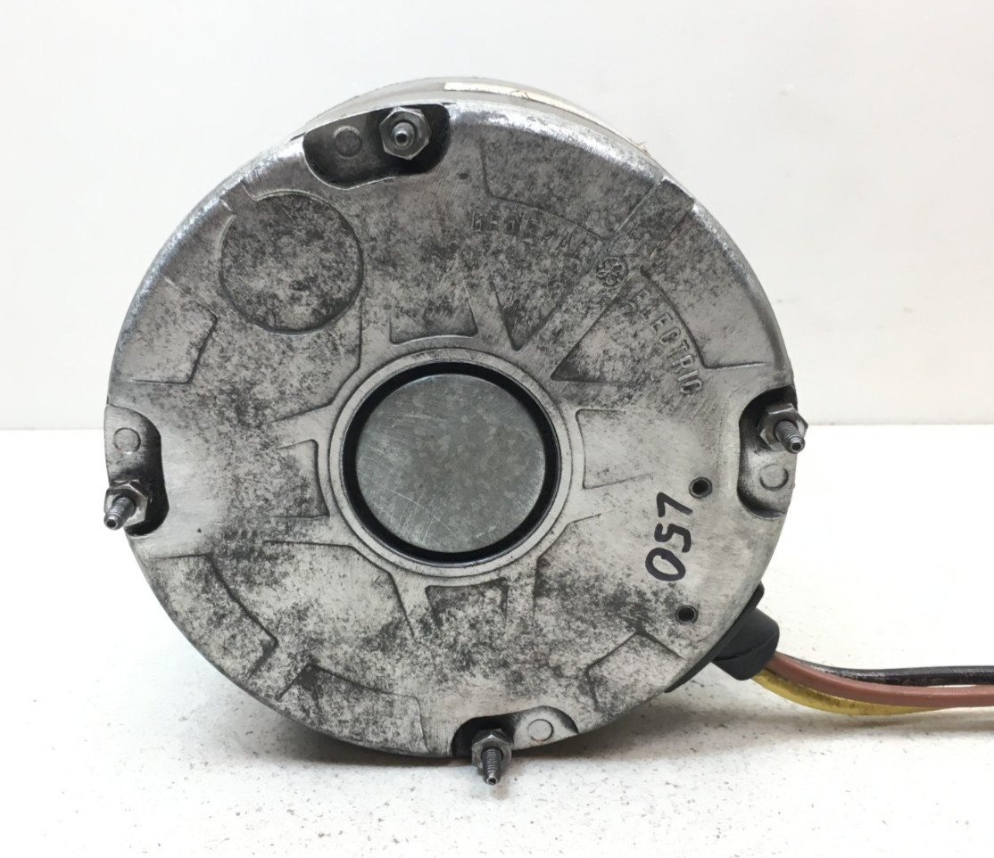 GE 5KCP39EGS070S Carrier HC39GE237A Condenser Fan Motor 1/4 HP used tested #L50