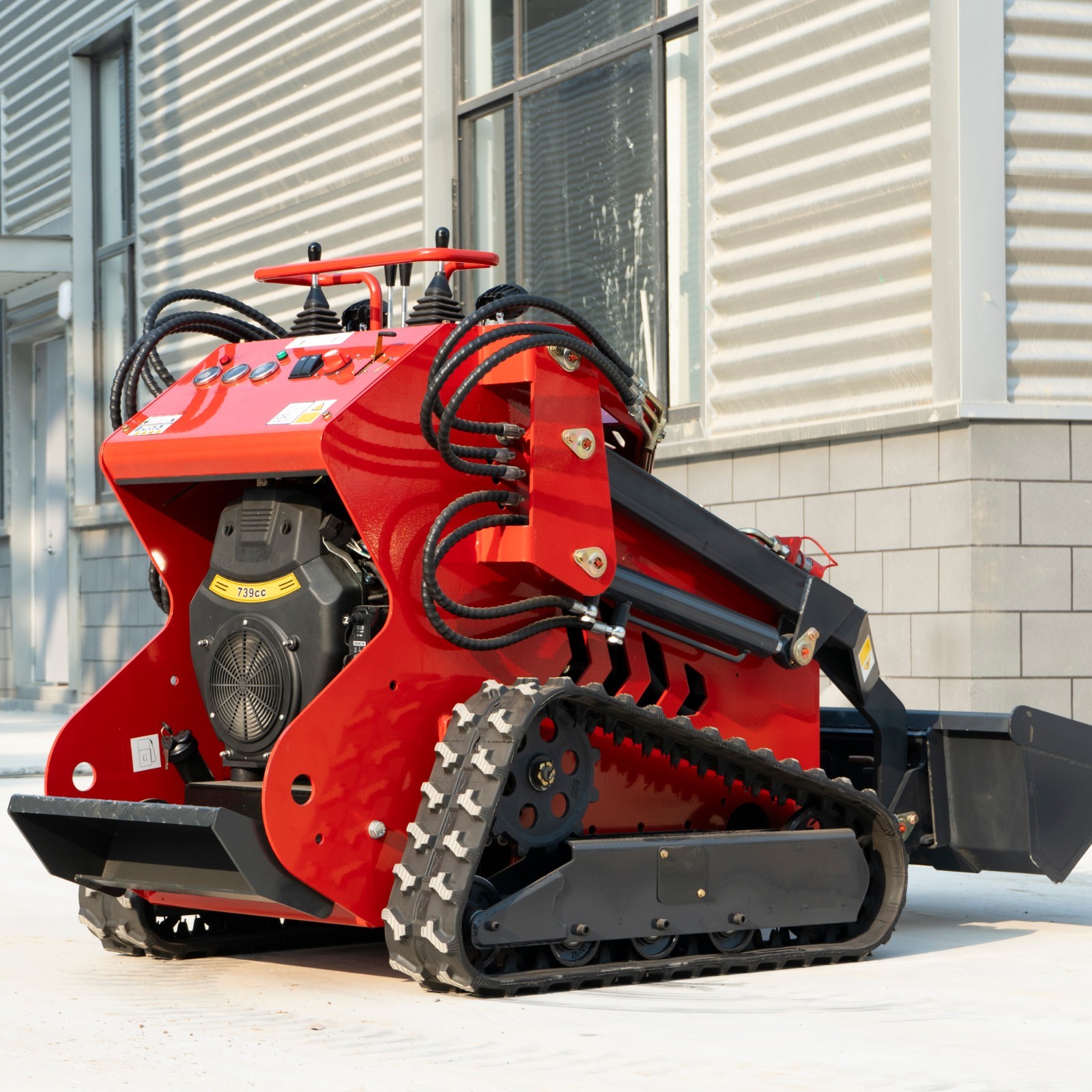 NEW 2645Lbs Tracked Mini Skid Steer Loader 23HP 3-Pumps Dual Level Operation EPA
