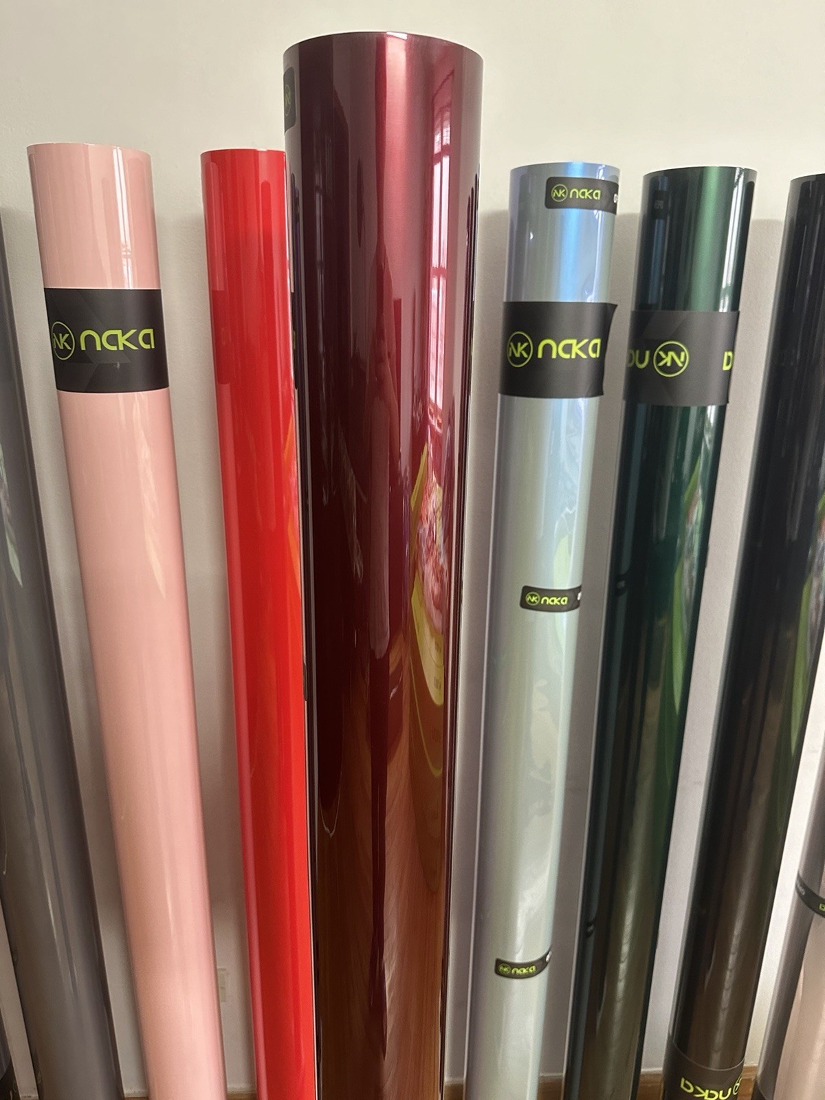 NAKA Gloss Vinyl Film Roll, Liquid Dragon Scale Red Super Gloss Vinyl Wrap