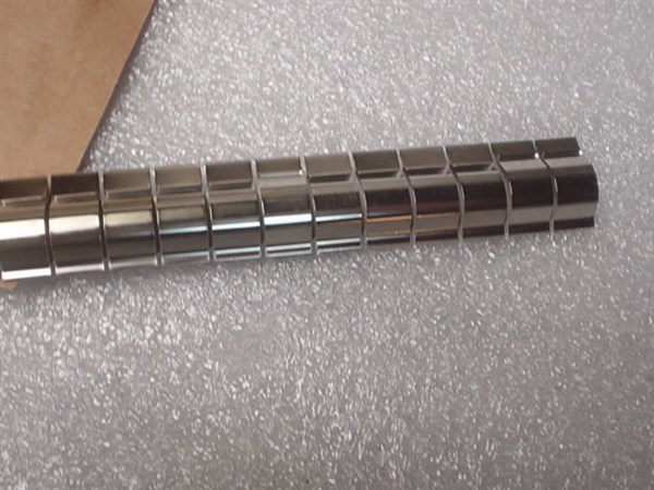 Laird Technologies Fingerstock 24″ RF Contact Strip for Enclosure EMI Shielding