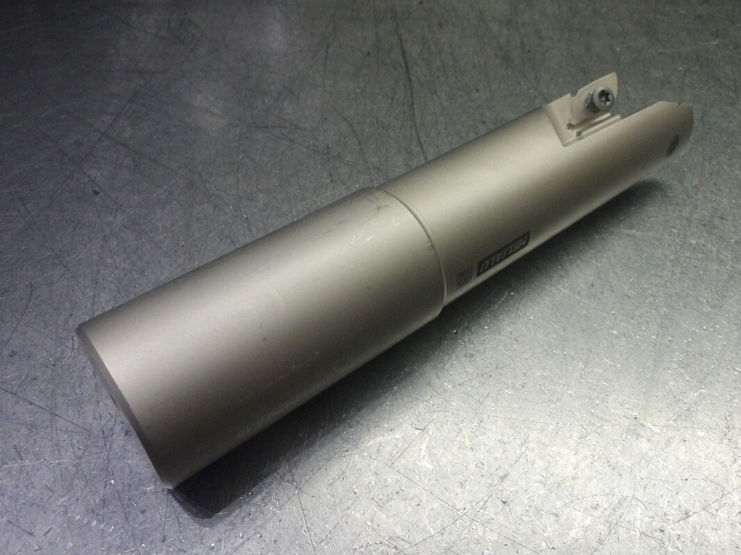 Iscar 1.25″ 2 Flute Coolant Thru Indexable Endmill HM90EAL-D125C125L6-16 (LOC262