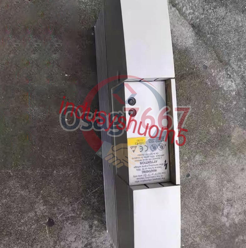 Used One Lenze Inverter EMB9352-E