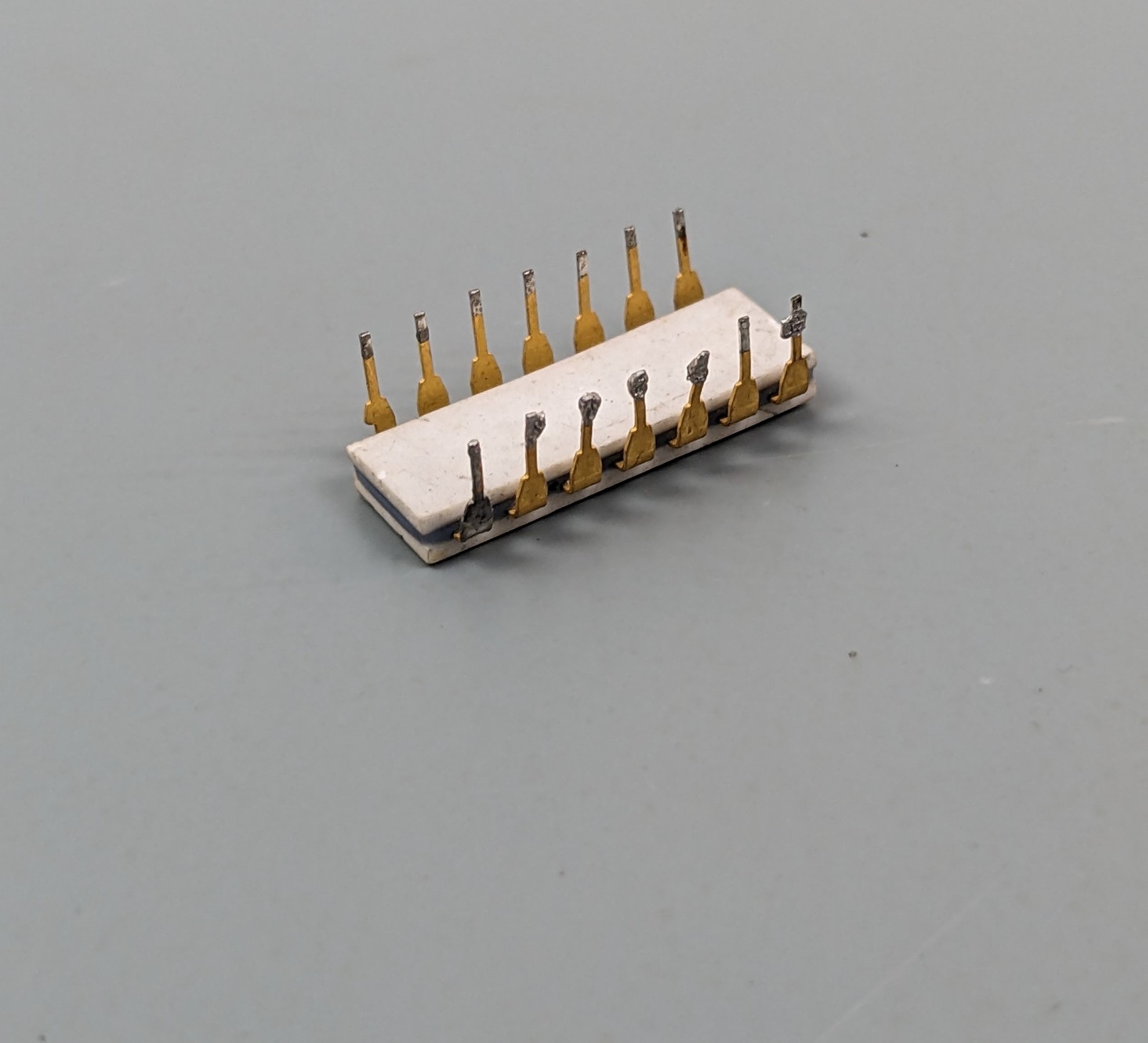 (3) MC1013L AC-Coupled J-K Flip-Flop IC (Gold MECL II, 85 MHz) SOLDER PULLS