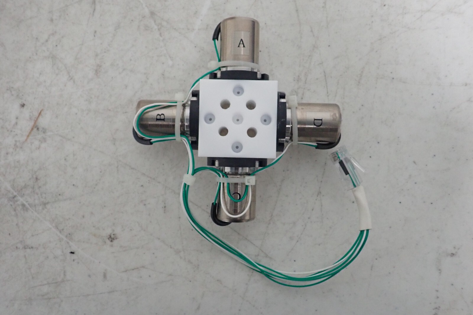 Agilent MCGV 1100 Multi-Channel Gradient Valve for the G1311A Quaternary Pump