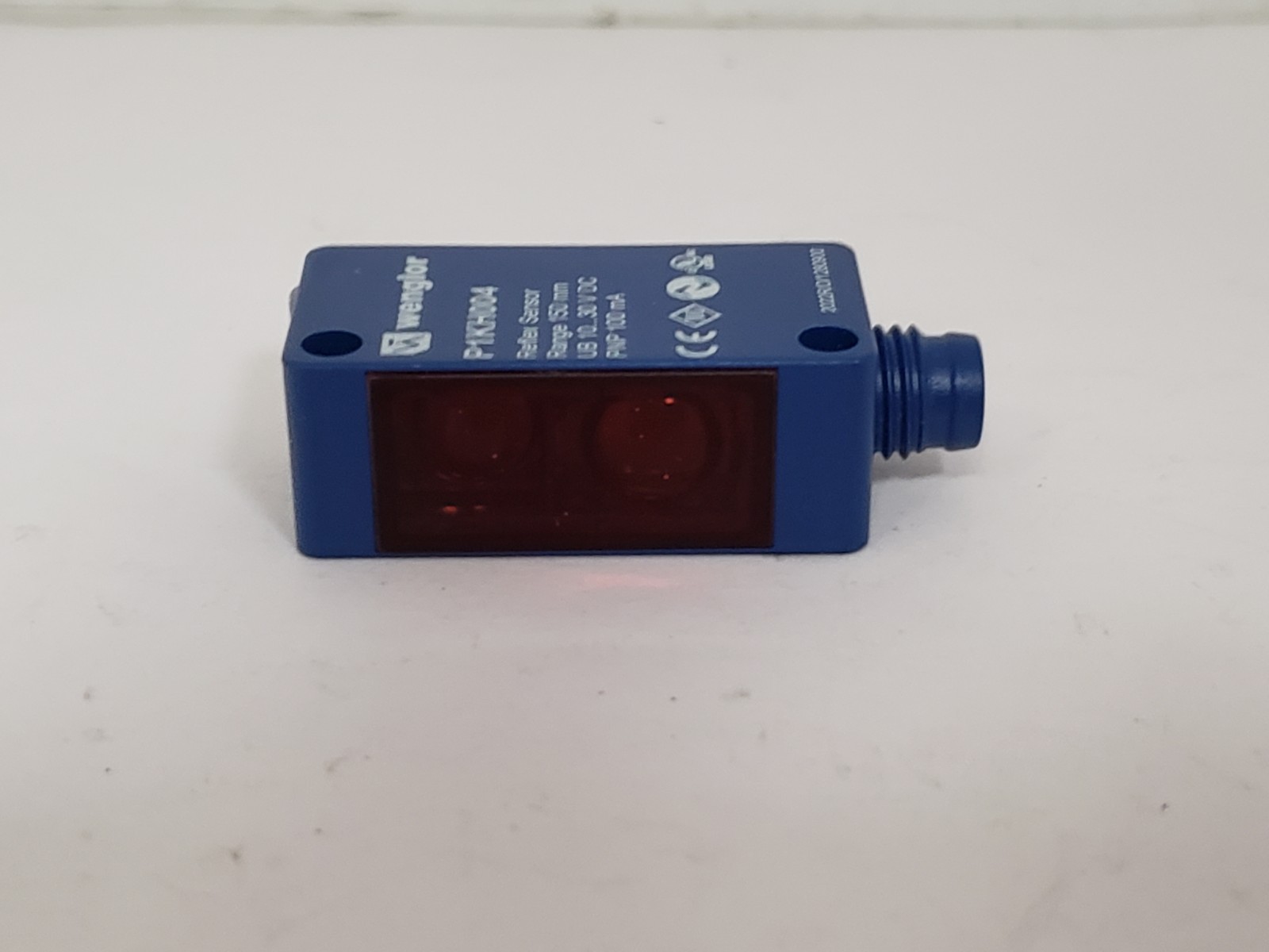 WENGLOR P1KH004 PHOTOELECTRIC REFLEX SENSOR 3 PIN 10-30V DC PNP NIB