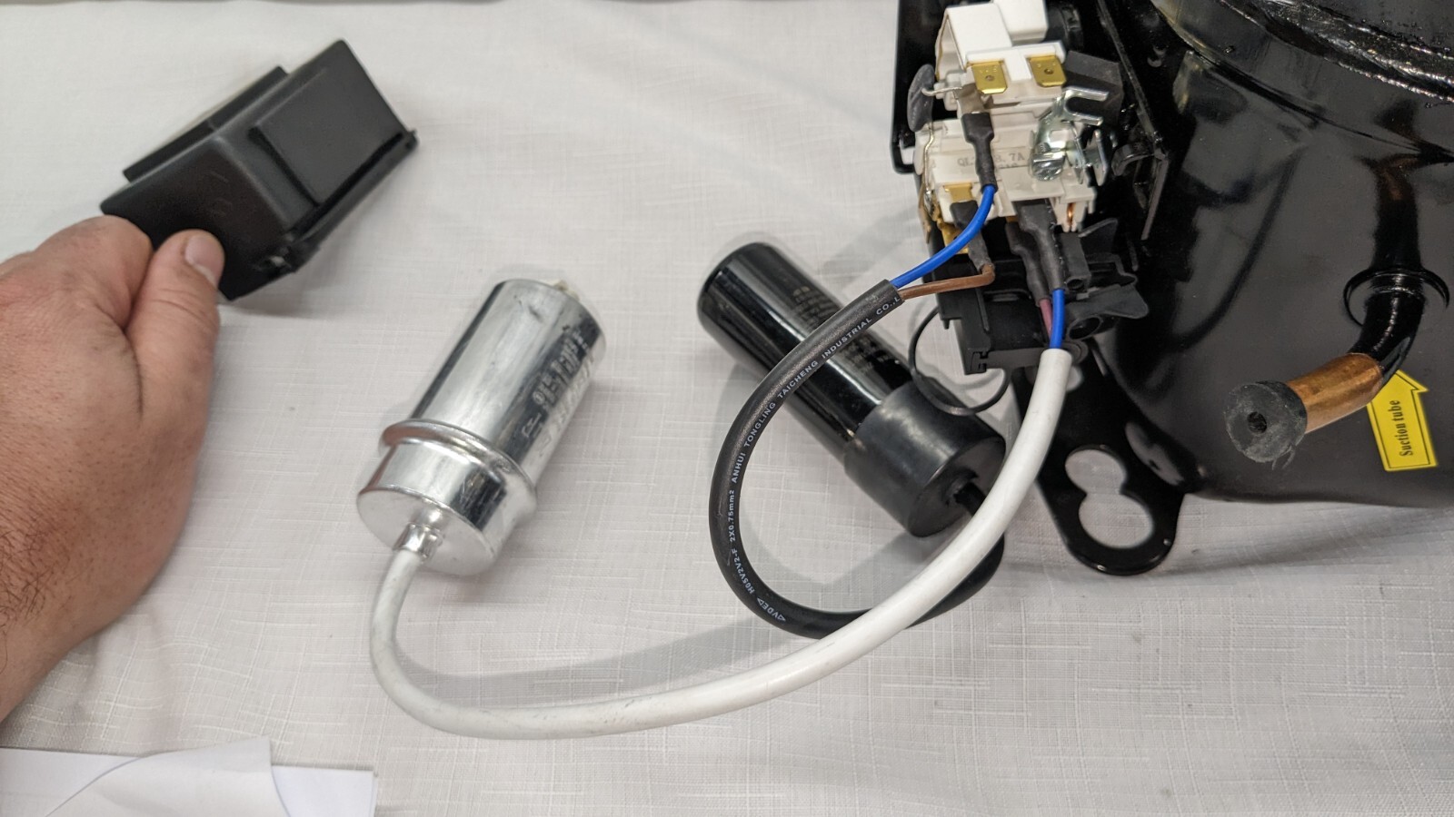 Sikelan GQR12KD 1/2hp 2627BTUs 110VAC R404a LBP / MBP Refrigeration Compressor