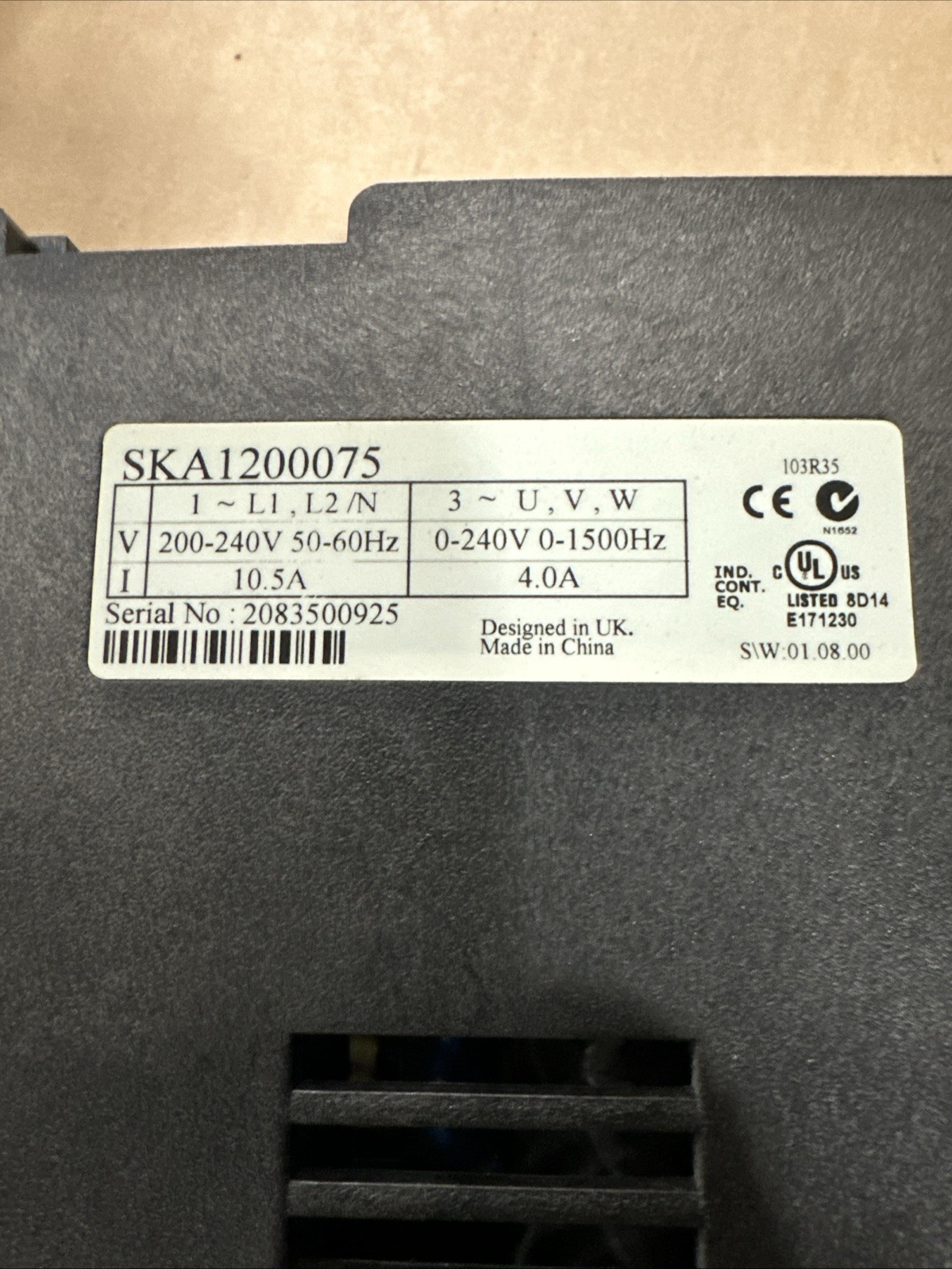 EMERSON SKA1200075 0.75KW INVERTER DRIVE 200-240V (USED)