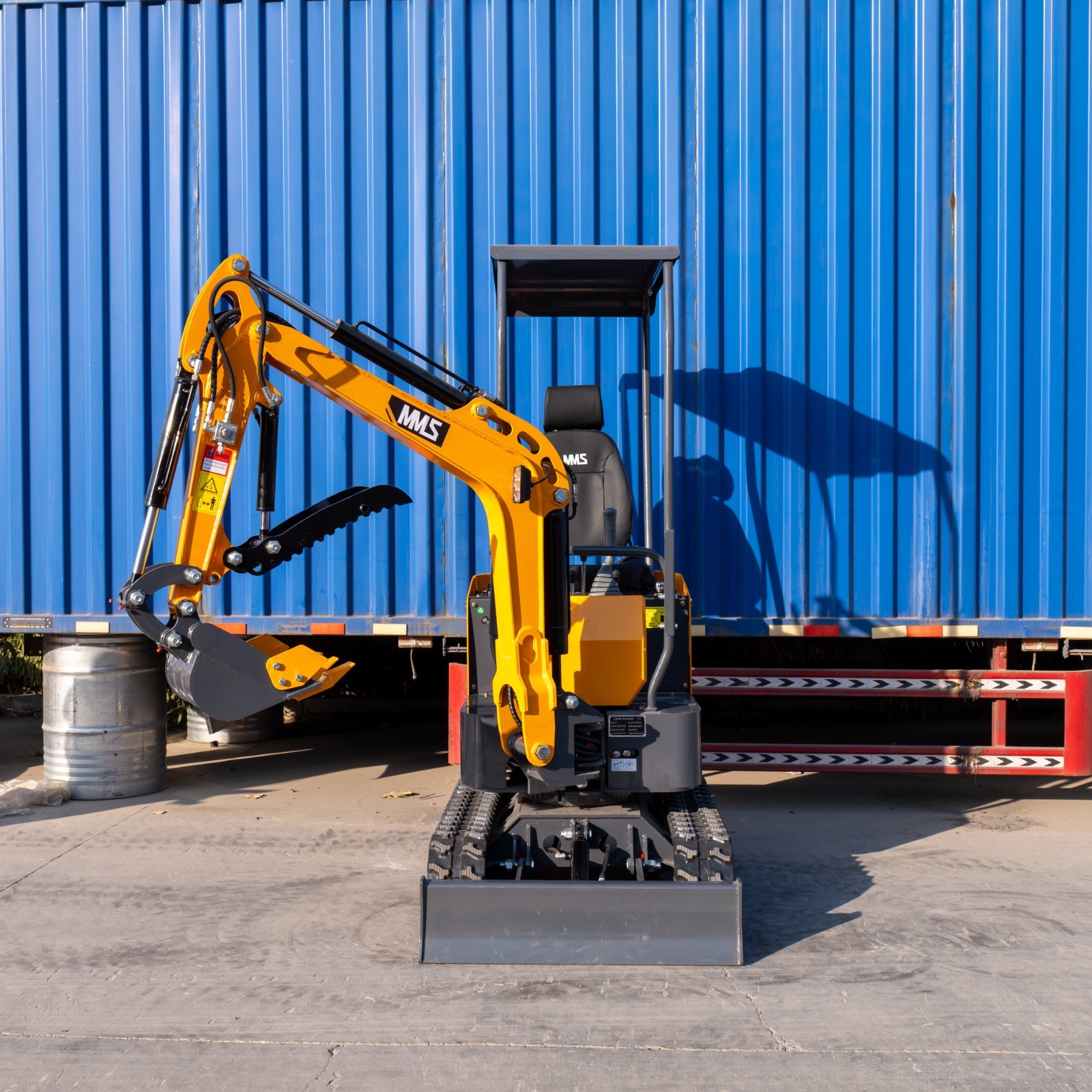 1.4Ton Mini Hydraulic Excavator With Swing Boom B&S EPA Engine Mini Digger