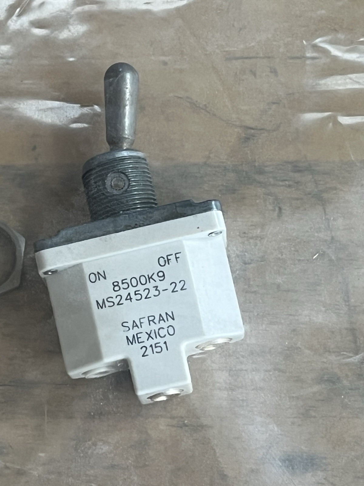Safran 8500K9 Switch,Toggle,1 Pole,ON-NONE-OFF, Screw Terminal,MS24523-22