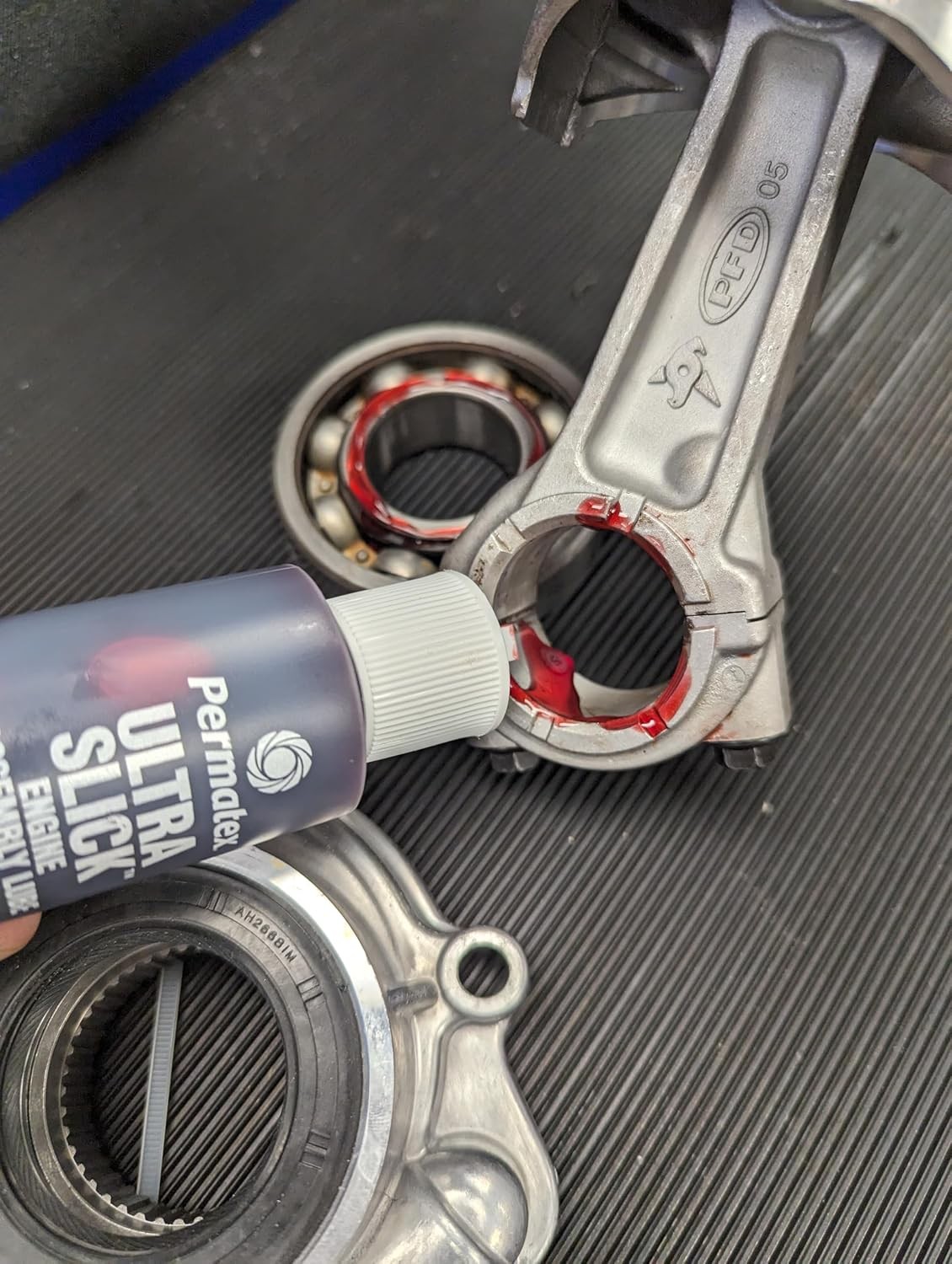 Permatex Ultra Slick Engine Assembly Lube 4 oz Red 81950 High Performance Car
