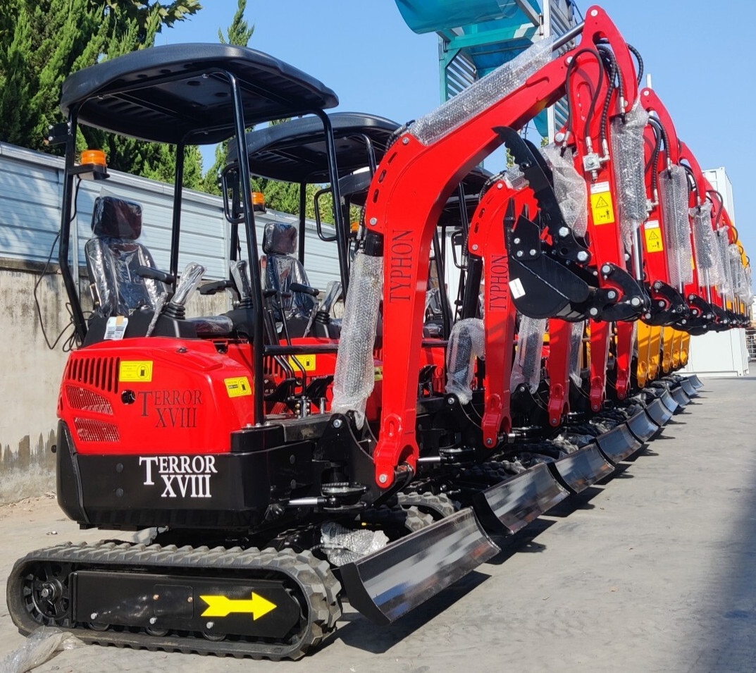 FREE SHIPPING 2025 2 Ton New Mini Excavator, KUBOTA D902 Diesel Engine 16 hp