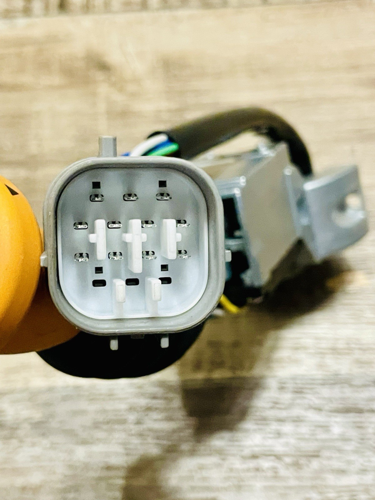 JCB BACKHOE / FORKLIFT – FORWARD & REVERSE COLUMN SWITCH (PART NO. 701/55100)