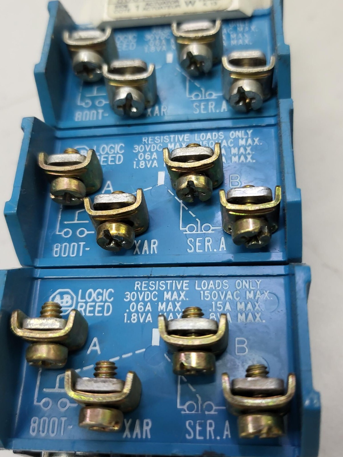 Allen-Bradley 800T-N61KF4T 4-Pos Cylinder Lock Switch W/ 800T Logic Reed CB D3