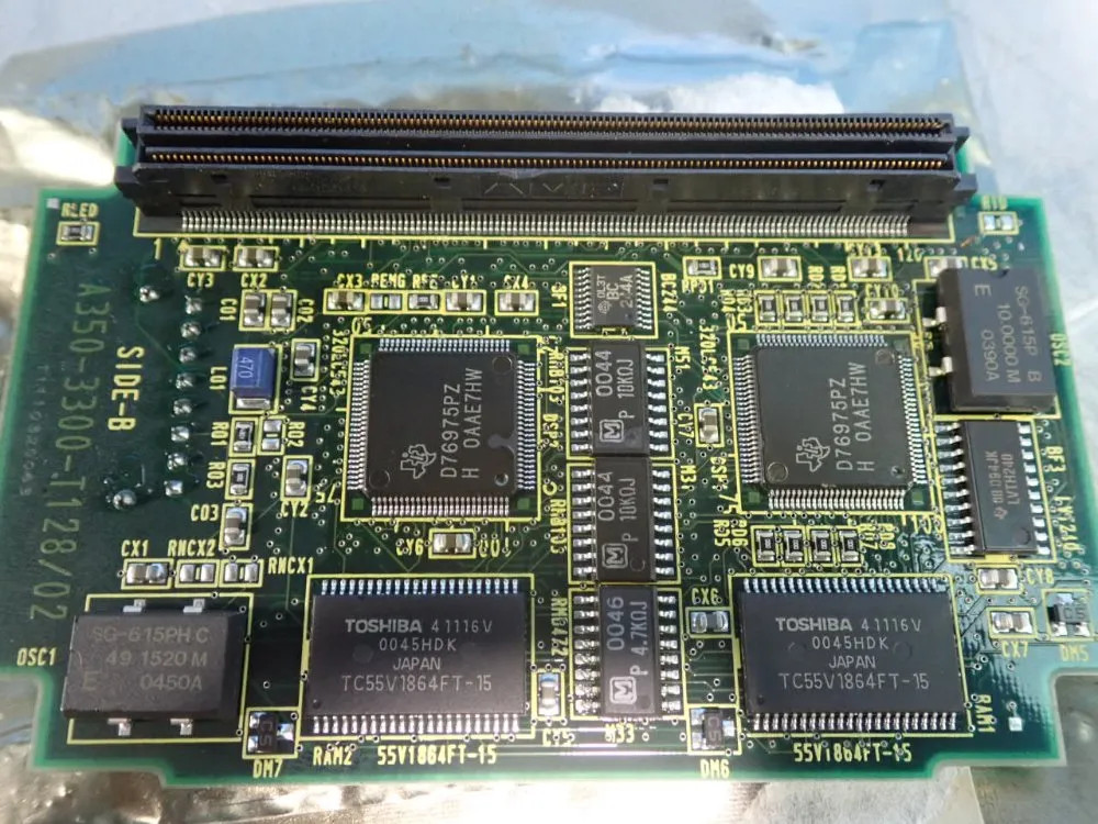 FANUC A20B-3300-0120 PCB AXIS BOARD 12250270364