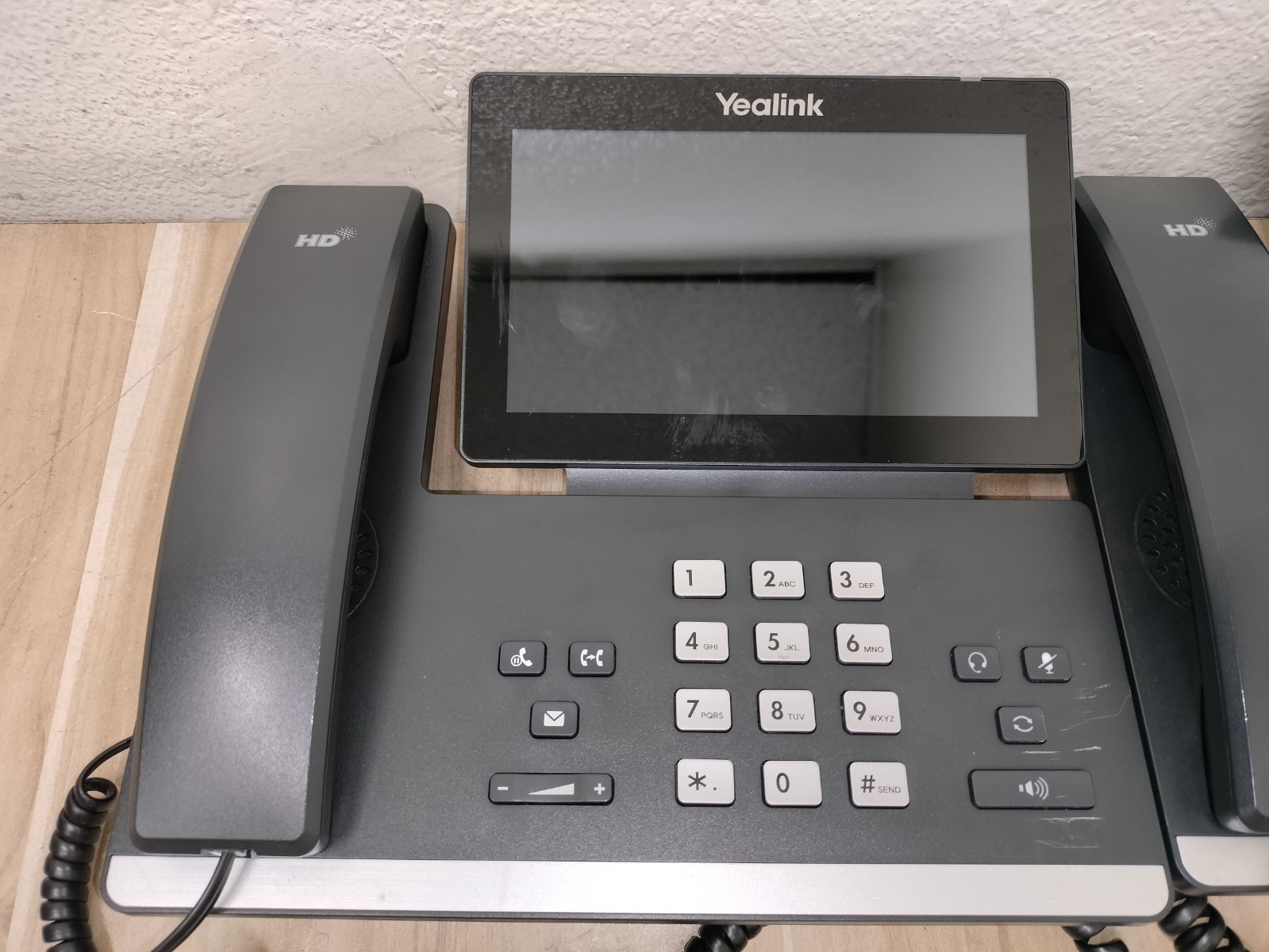 LOT OF 2 – Yealink SIP-T56A Android Smart Media IP Phone Color Touchscreen VoIP