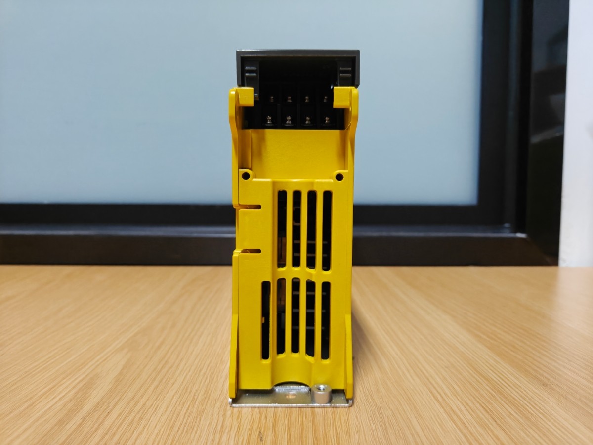 1PC FANUC A06B-6079-H201 Servo Drive A06B6079H201 New In Box