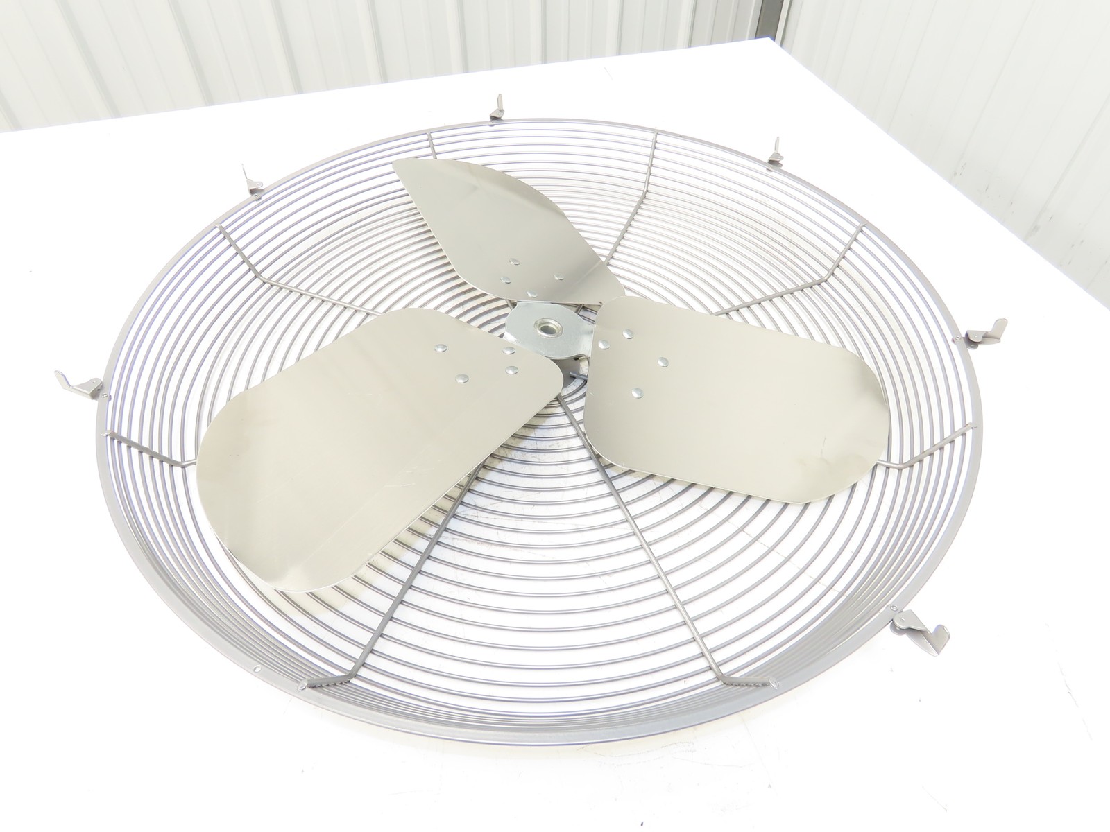 TPI Industrial EX-24-GB 24″ Fan Guard and Blade for Totally Enclosed Motor