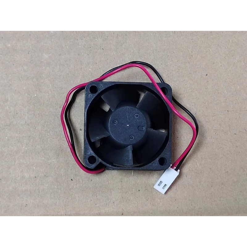 1PC DELTA EUB0405MD EFB0405MD Mute Switch fan DC5V 0.24A 40×40×20mm 2wire