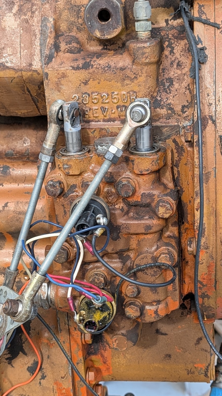 Pettibone Clark 18000 Powershift Transmission 2000 Torque Conveter Long Drop Box