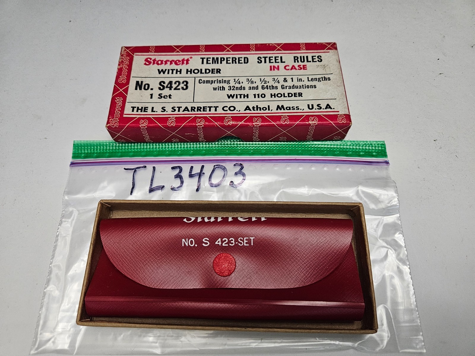 STARRETT #S423 1/4″ – 1″ TEMPERED STEEL RULES WITH HOLDER NEW OLD STOCK (TL3403)