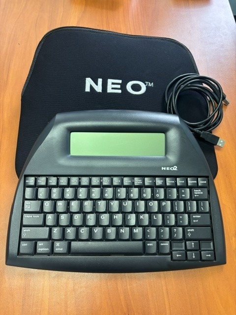 AlphaSmart Neo2 Portable Word Processor with Case and Cable – Tested Working