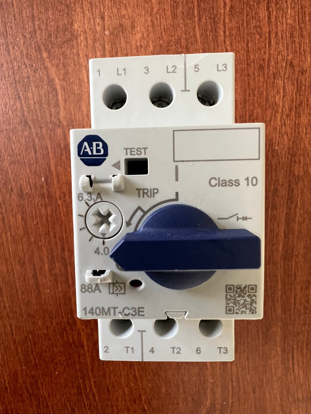 Allen-Bradley AB 140MT-C3E-B63 Motor Protection Circuit-Breaker SER A 88A