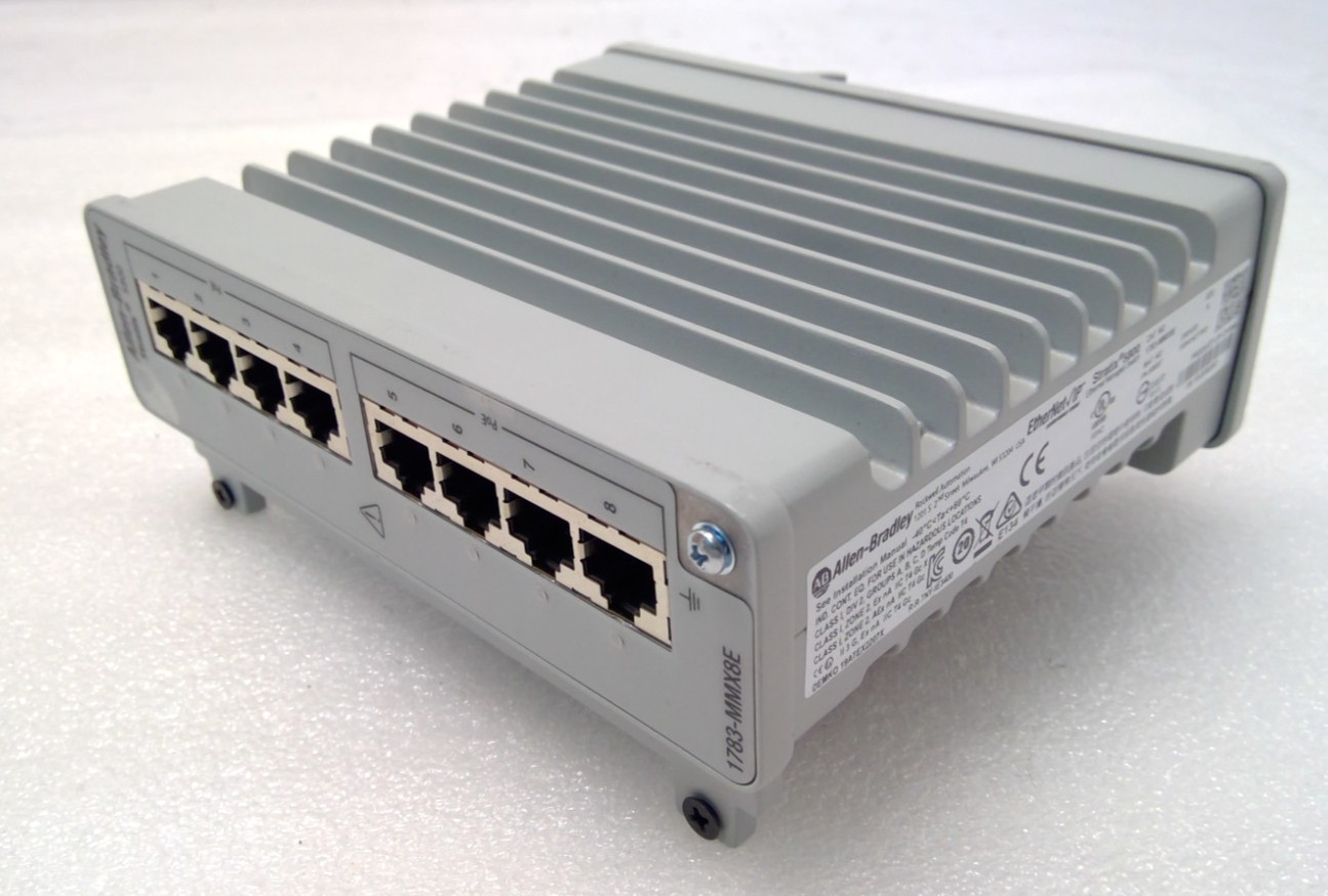 Allen-Bradley 1783-MMX8E Stratix 5800 Rockwell Automation- PoE+ Expansion Module