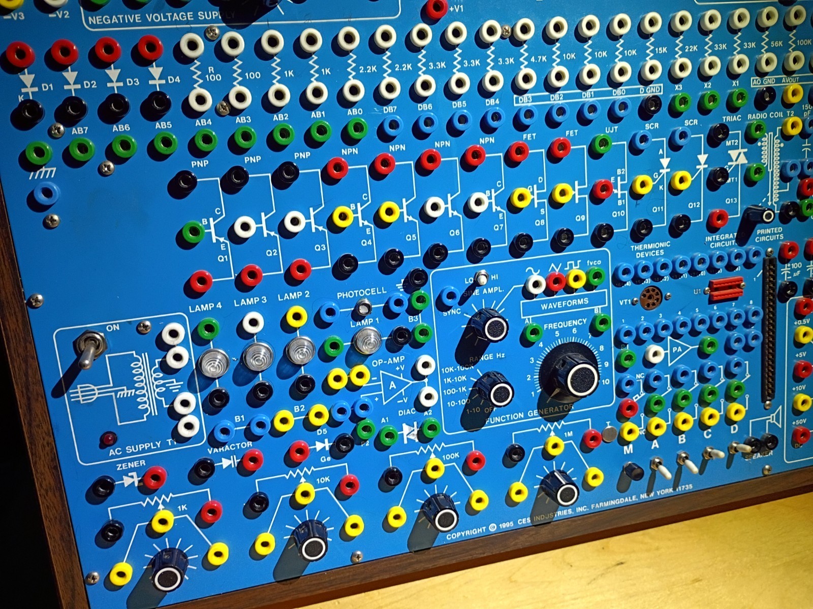 CES Digital Analog Trainer System Lab 652.A