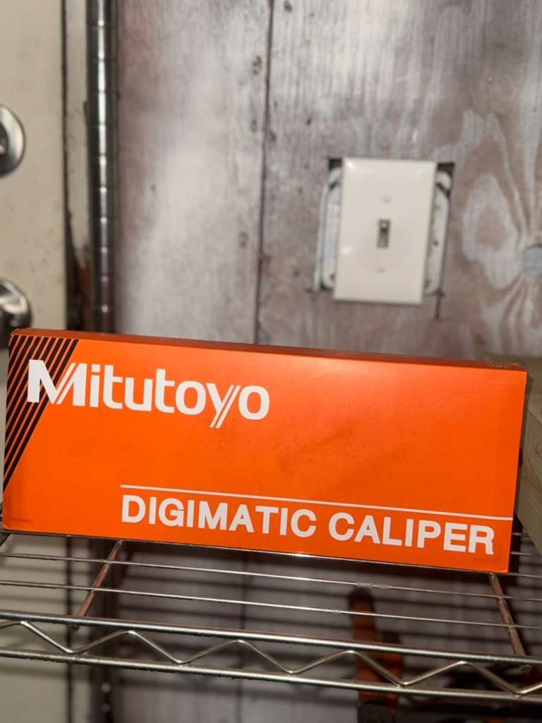 [USA SELLER] Mitutoyo 500-196-30 | 6″ / 150mm Absolute AOS Digital Caliper