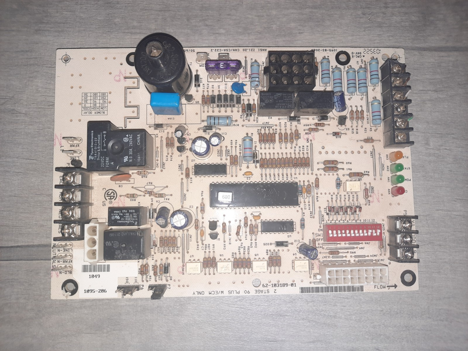 1095-206 1095-83-206A Rheem Ruud Honeywell Furnace Control board (9553) A3 AM