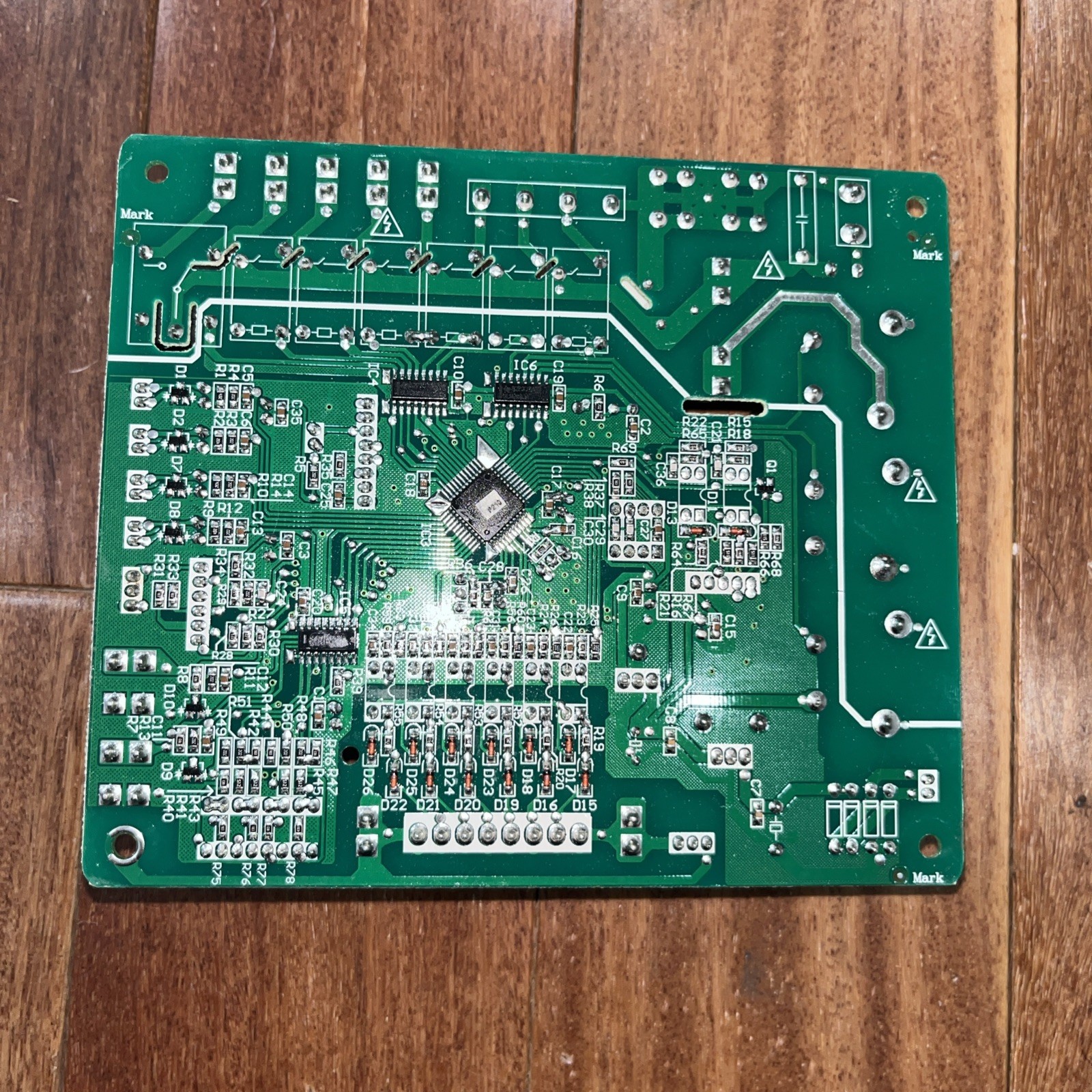 ISLANDAIRE 803300300953 Main Control Circuit Board PTAC-MB-C-B1