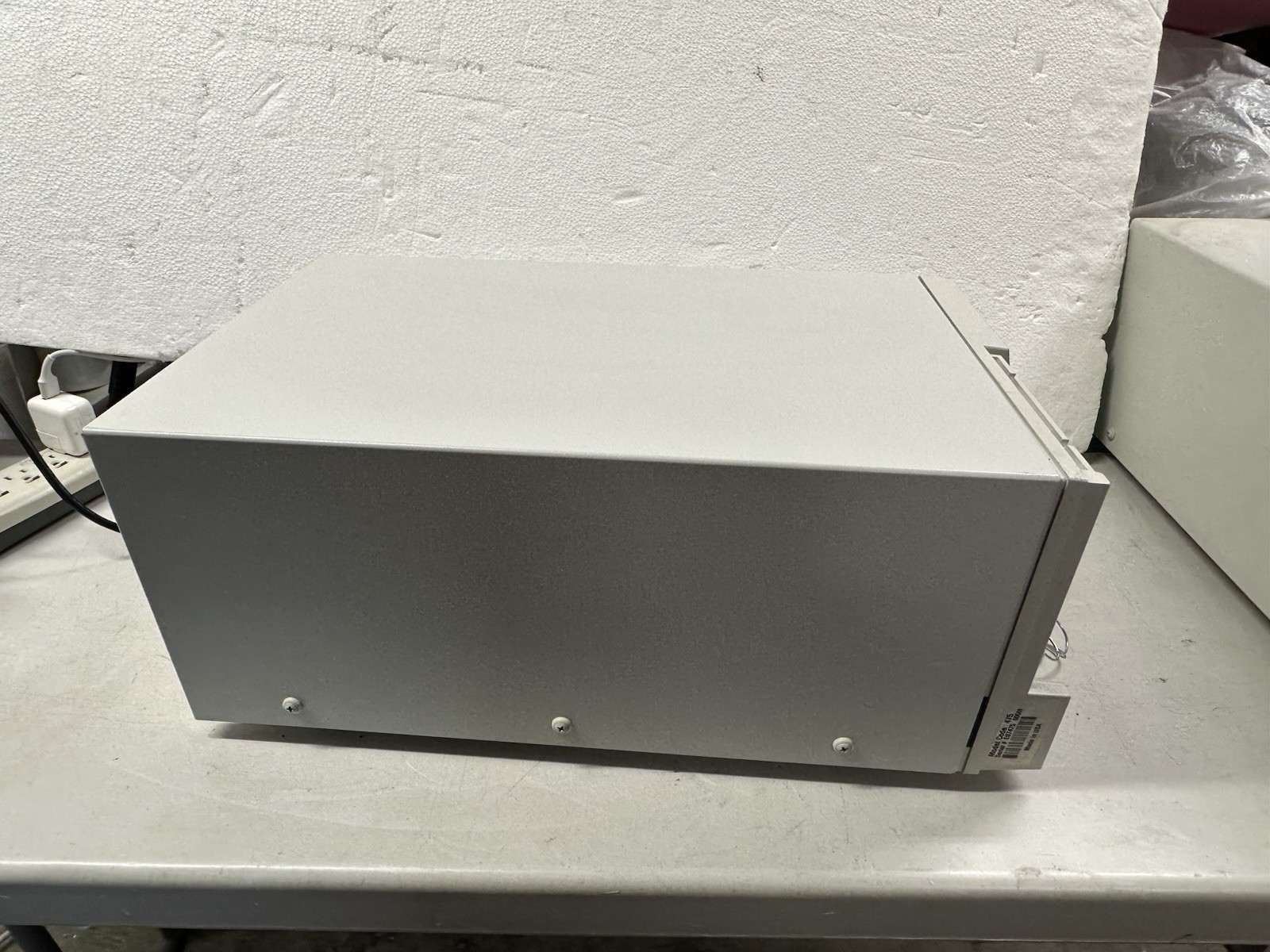 Waters 2475 HPLC Fluorescence Detector