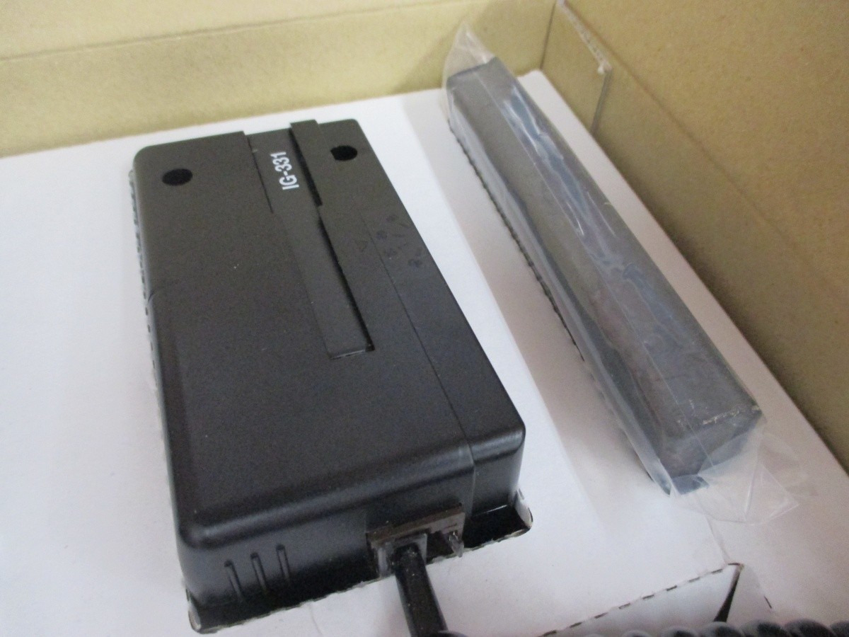 HORIBA IG-331 Gloss Checker 20°/60° Digital Gloss Meter Surface Gloss Tester