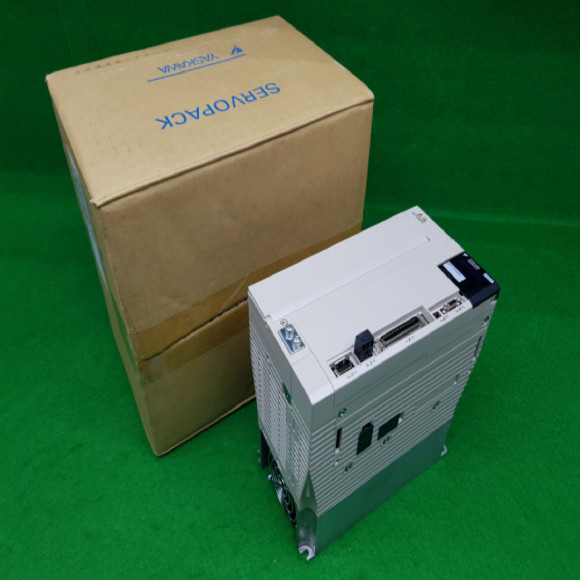 [New Other] YASKAWA / SGDV-200A05A / SERVOPACK, 3kW, 1pcs