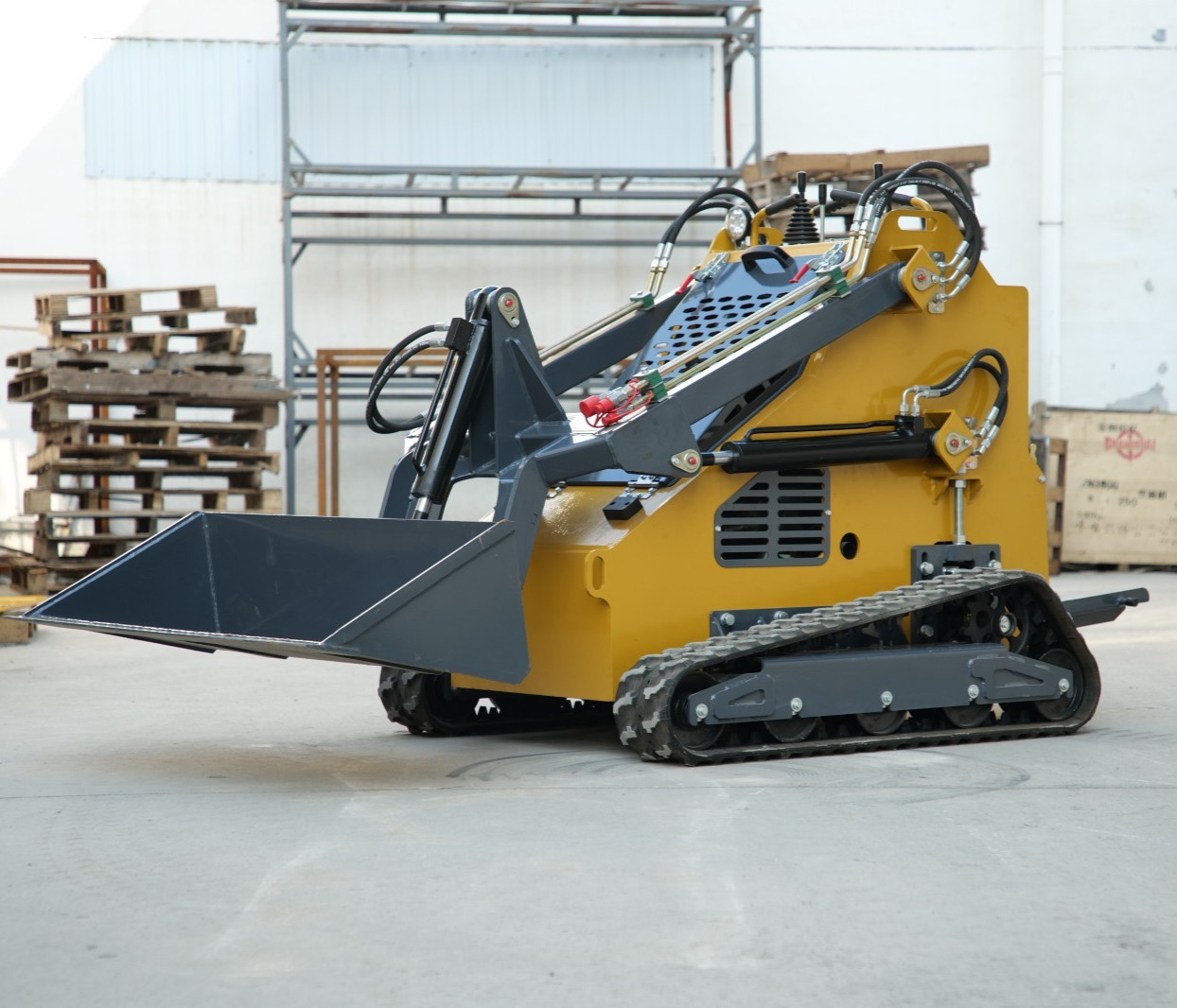 MMS 2025 Free Shiping Crawler Mini Skid Steer Loader with EPA 23HP Engine in USA