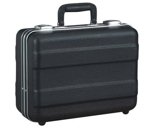141106PR – PLATT LUGGAGE – HEAVY-DUTY POLYETHYLENE CASE WITH PARALLEL RIB PATTER