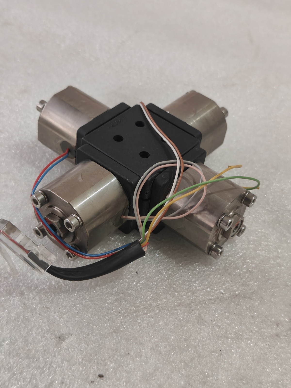 AGILENT TECHNOLOGIES G1311-67701 MCGV ASSY REV:K (WIRE BROKEN)