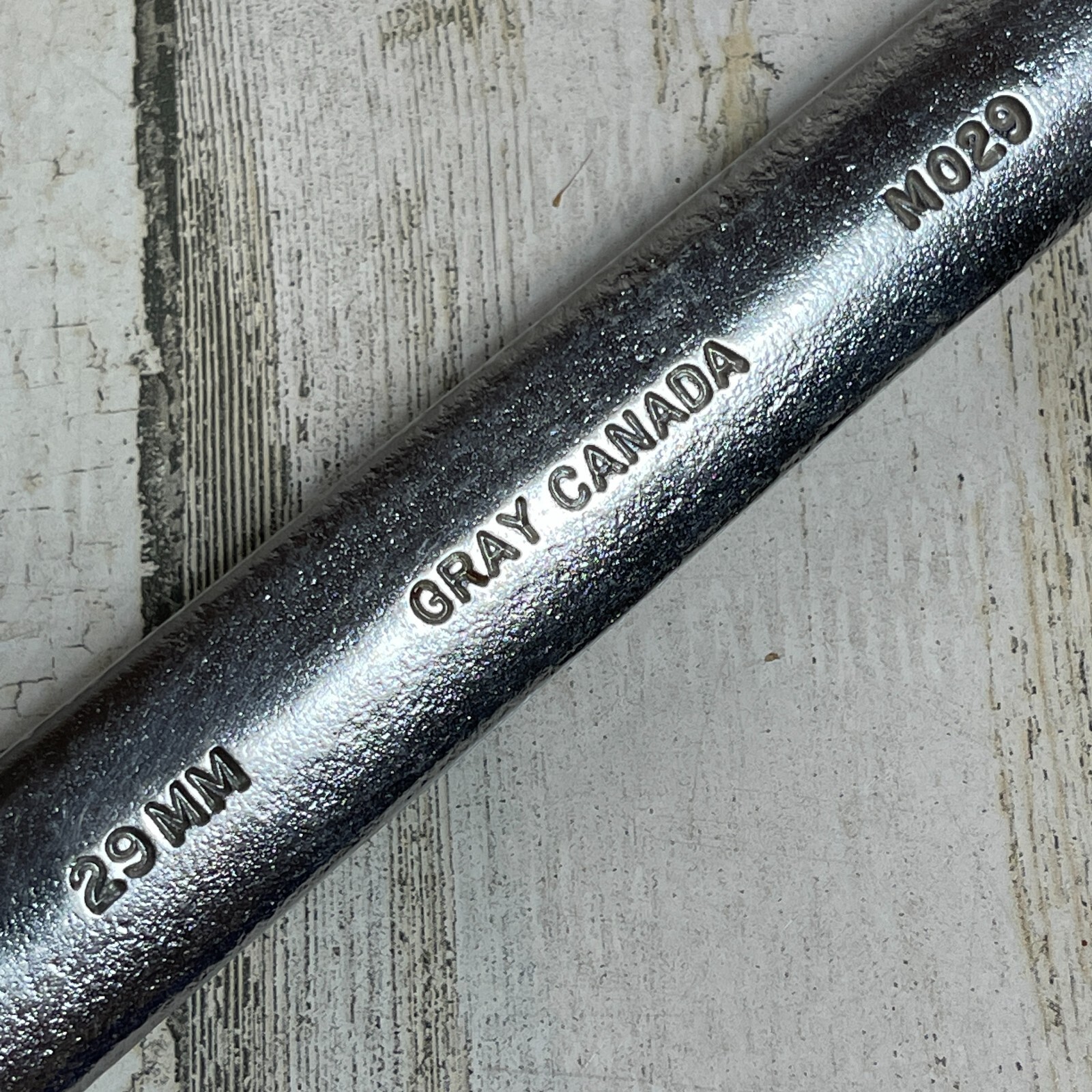 Gray Canada 29MM Metric Combination Open and 12 Pt Box End Wrench MO29