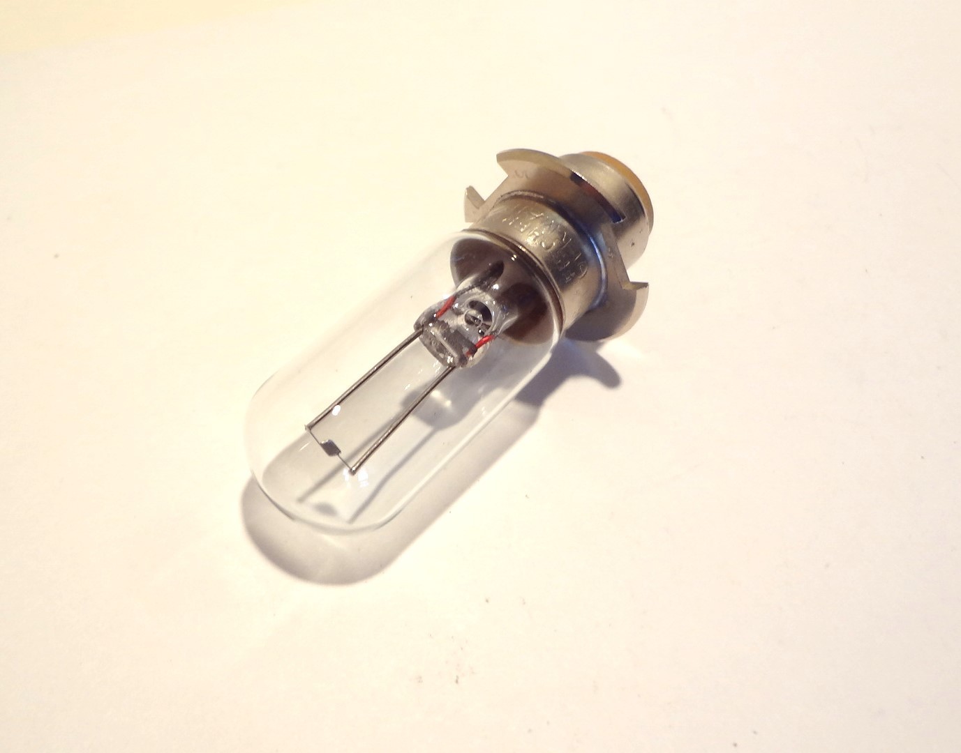 ZEISS BULB NO. 38-01-77 SLOTTED BASE 6 VOLT 15 WATT