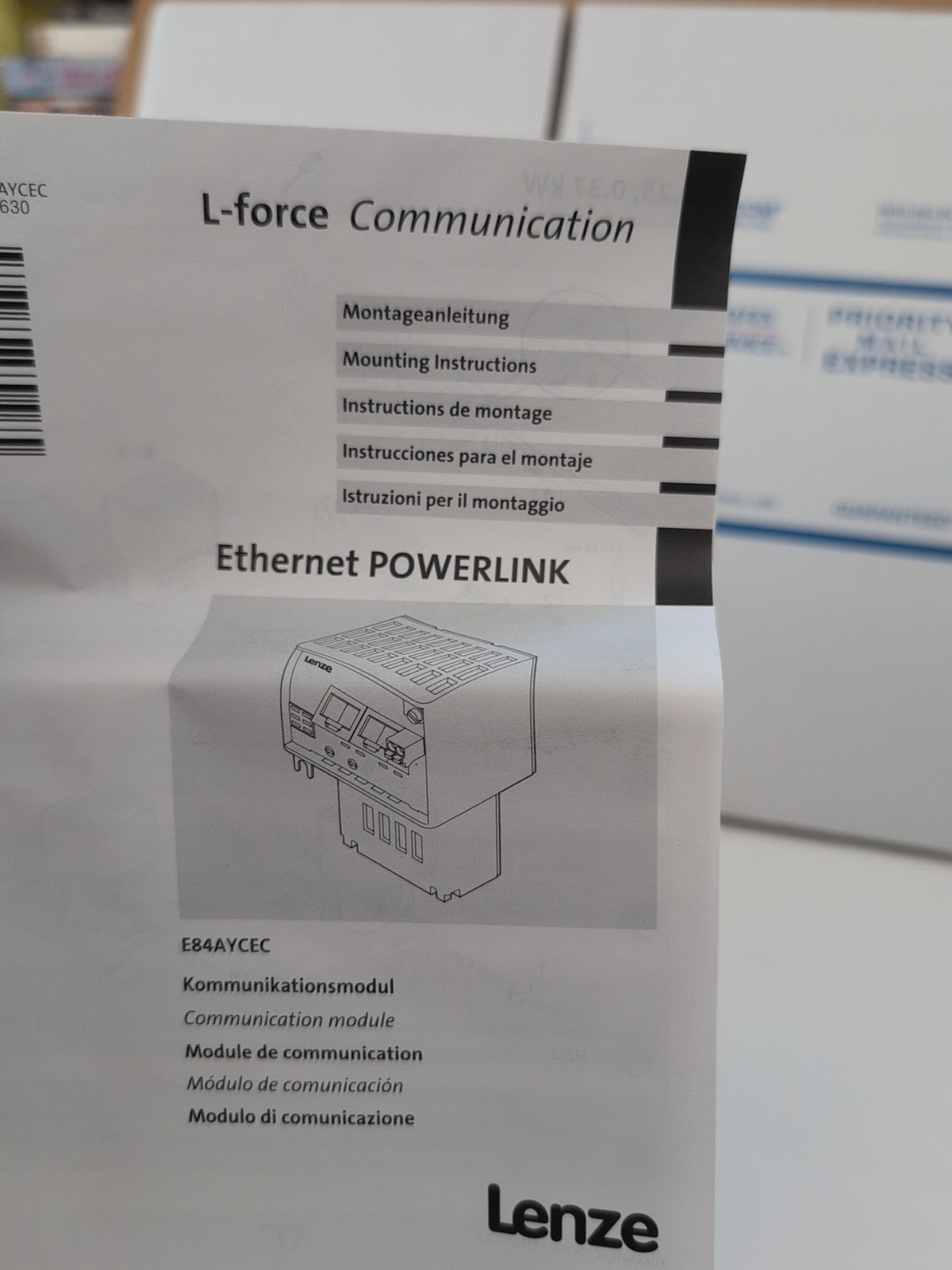 LENZE Inverter drives 8400 Type E84AYCEOV/S Extension Module NEW IN BOX! (t8)