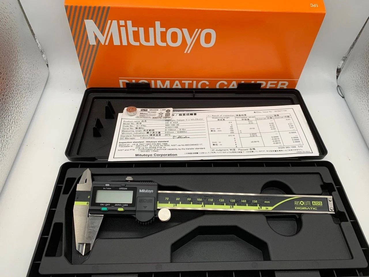 [USA SELLER] Mitutoyo 500-196-30 | 6″ / 150mm Absolute AOS Digital Caliper