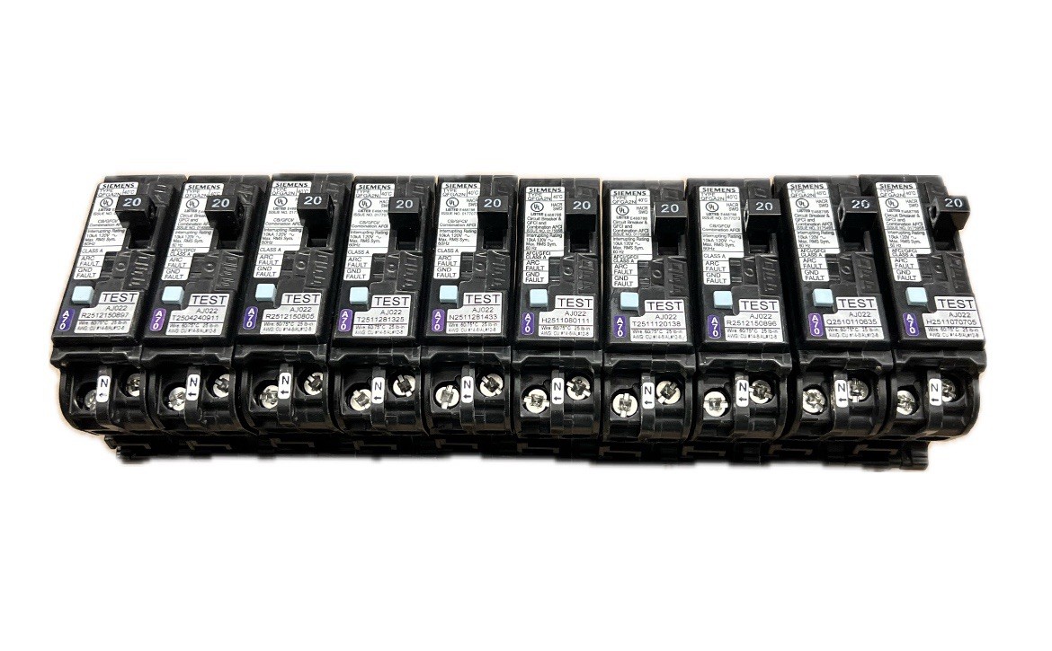 10PCS SIEMENS Q120DFN 20A DUAL FUNCTION AFCI/GFCI PLUG ON NEUTRAL BREAKER NEW