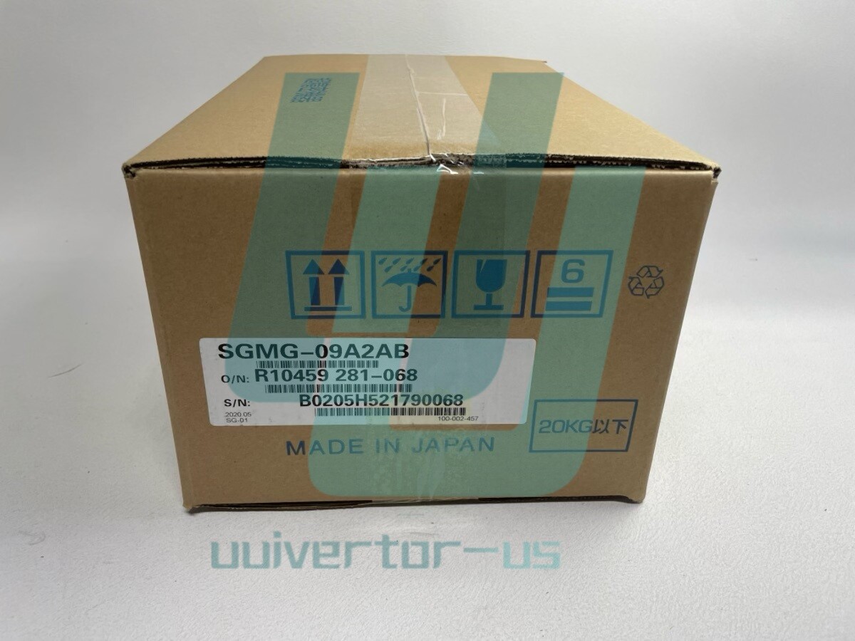 NEW YASKAWA SGMG-09A2AB Servo Motor