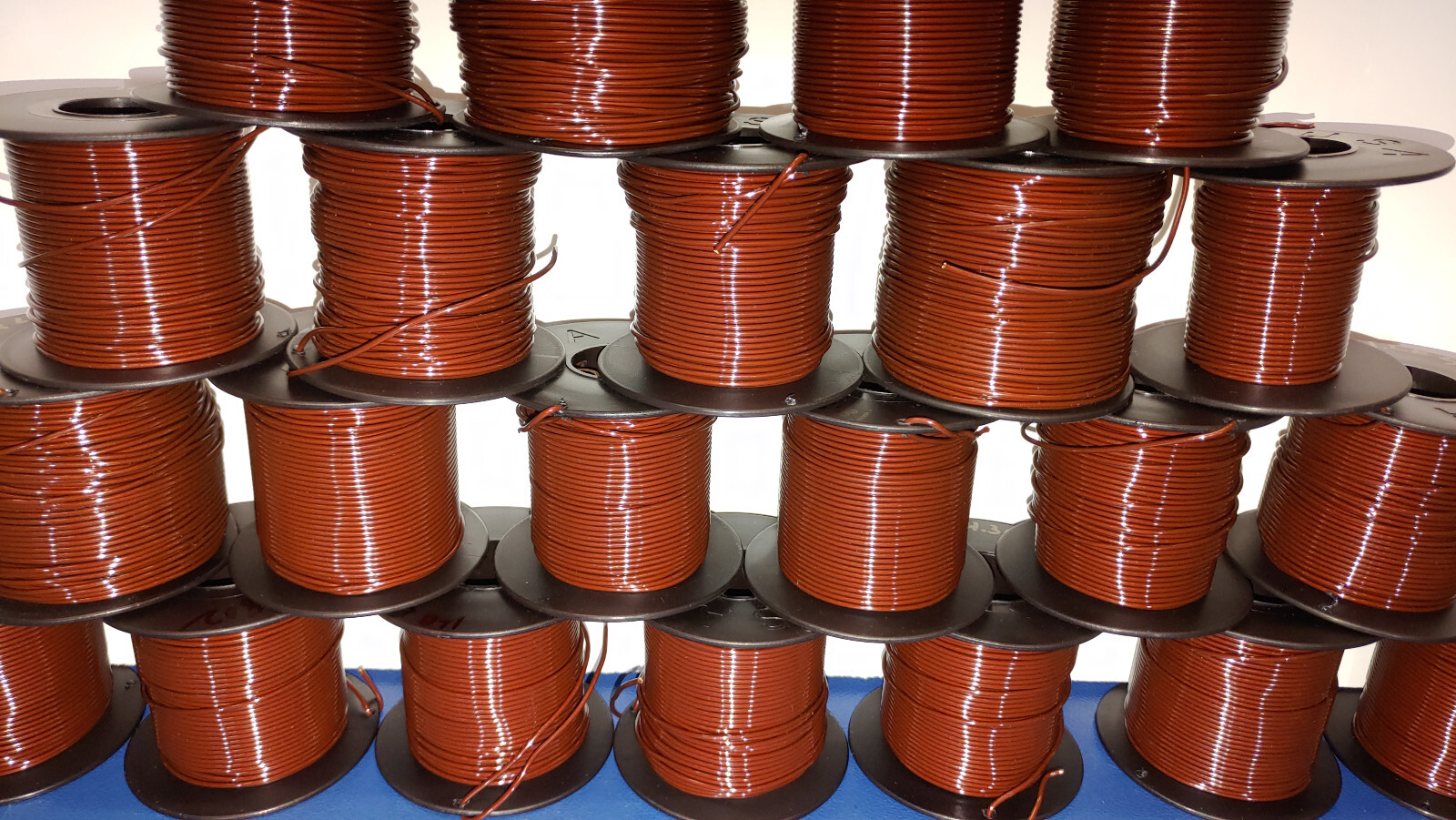 AWG15 Heavy Ultra Shield Plus Inverter Duty Copper Magnet Wire 200°C 3lb or less