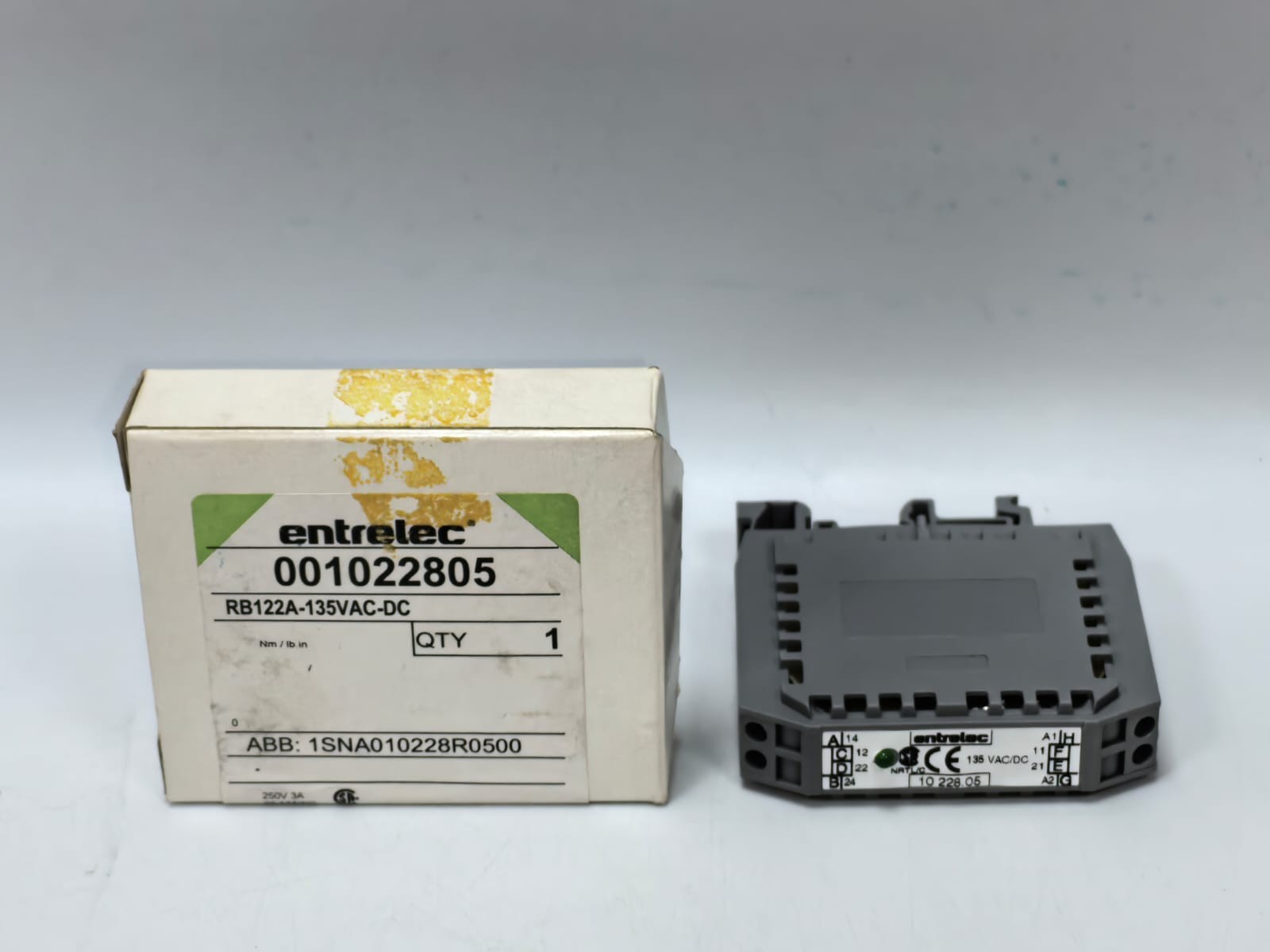 LOT 2 PCS ENTRELEC 001022805 RB122A-135VAC-DC TERMINAL BLOCK ABB 1SNA010228R0500