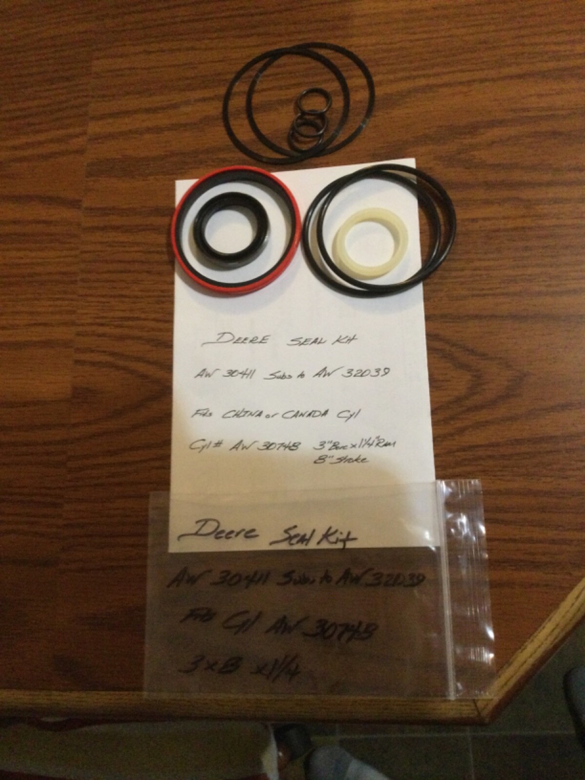 DEERE AW 32039 Hyd Cyl seal kit HX10,HX14,MX10,MX8 Cutters